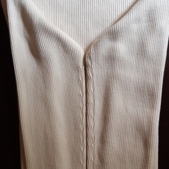 Ralph Lauren Ribbed Knit Cotton Turtleneck - Picture 12 of 12